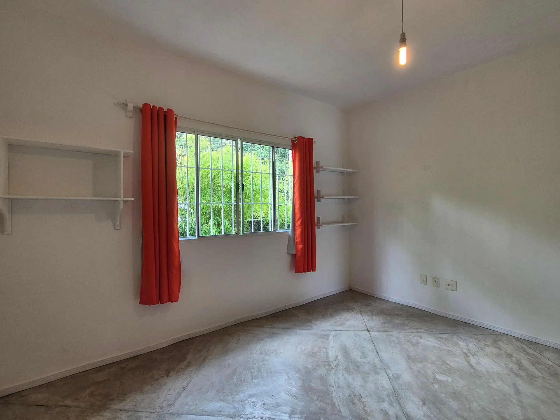 Condominium house to rent with 3 bedrooms and a suite — photo 29