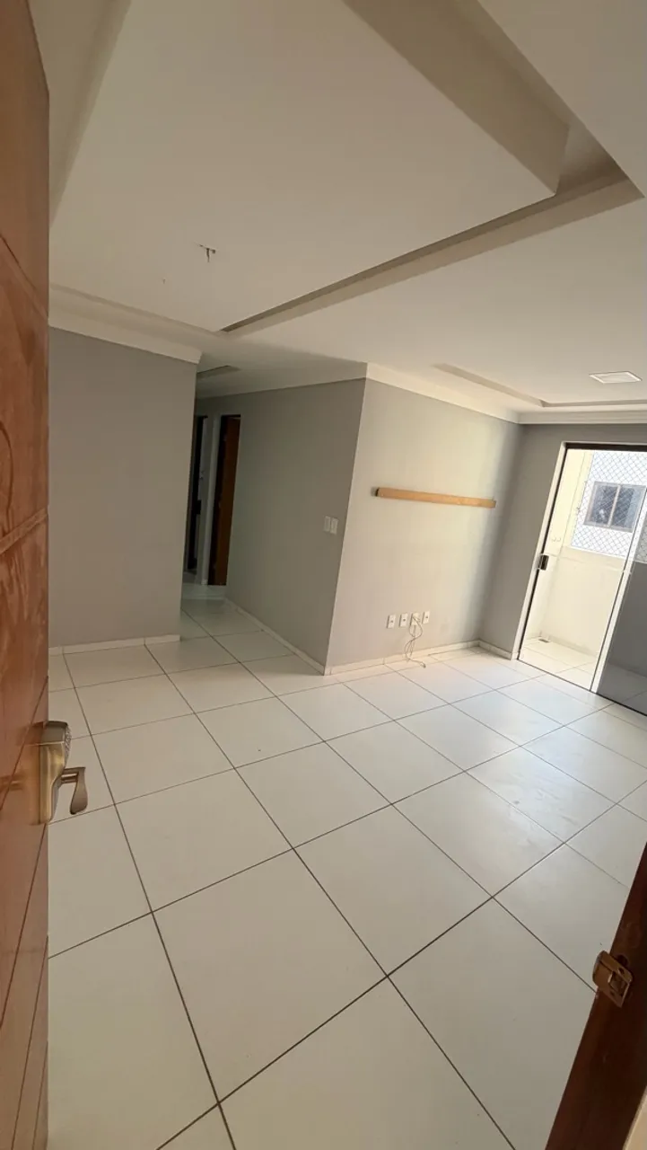 2-bedroom apartment in a building with a gym — photo 14