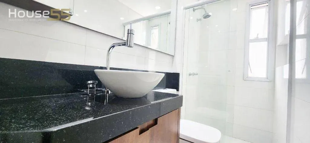 Furnished 4-bedroom apartment with a gas kitchen — photo 29