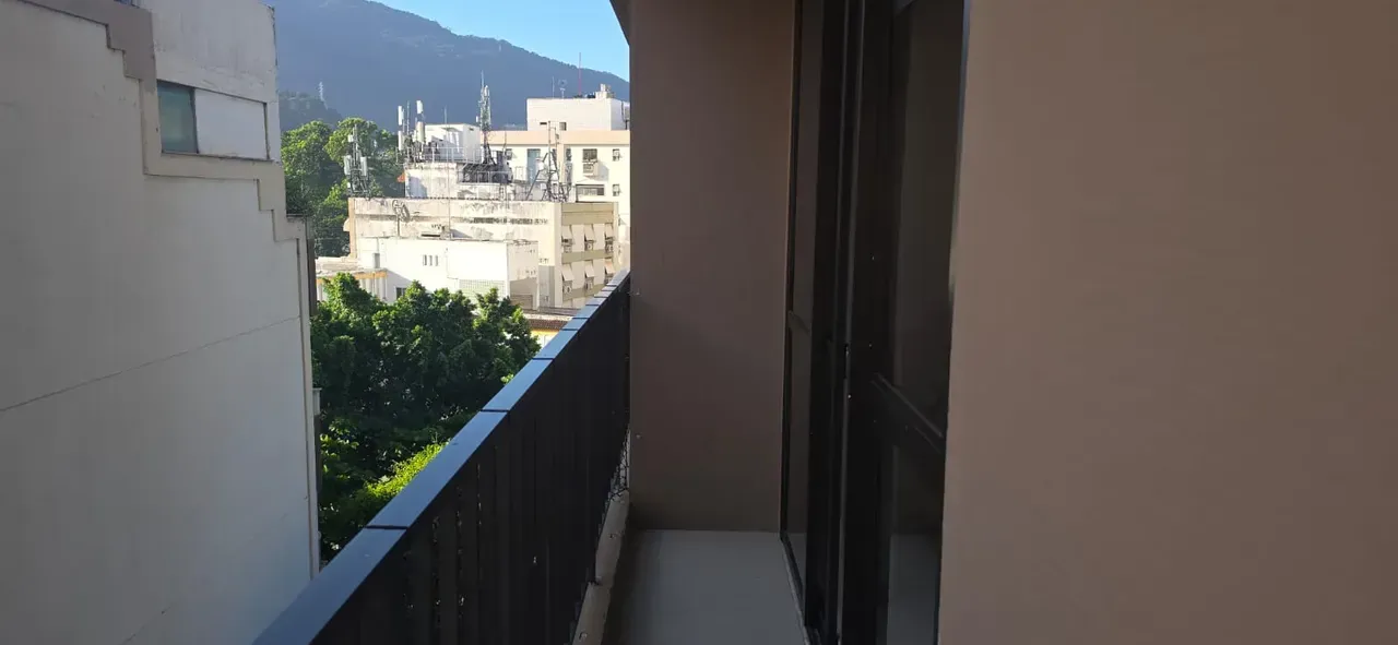51 m² furnished 1-bedroom apartment with 1 parking spot — photo 10