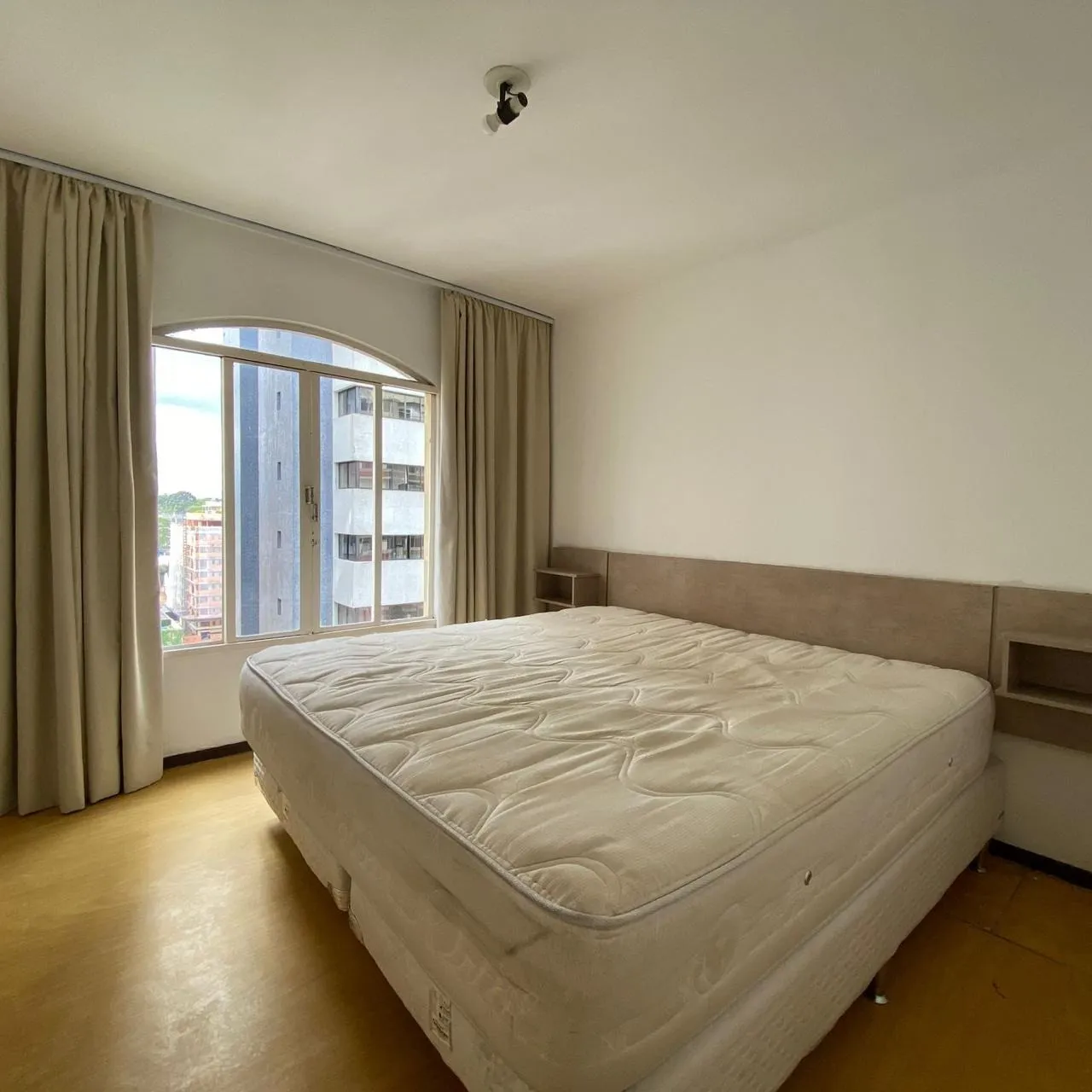 120 m² apartment with 2 bedrooms and 2 bathrooms — photo 8