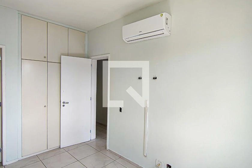Washing machine in a 3-bedroom apartment, 100 m² — photo 15