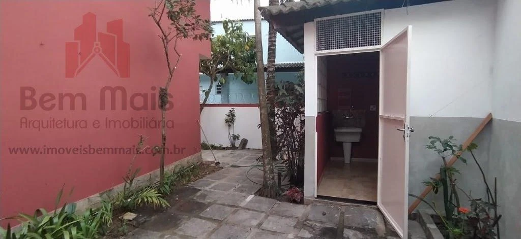 Unfurnished 4-bedroom apartment with closed kitchen — photo 11