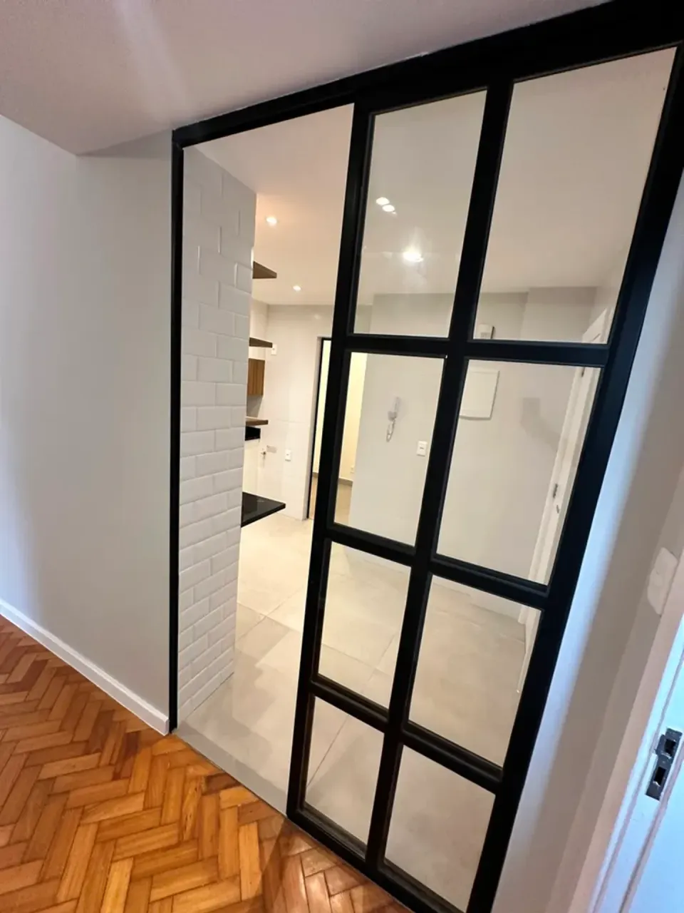 75 m² apartment with 2 bedrooms and 2 bathrooms — photo 17