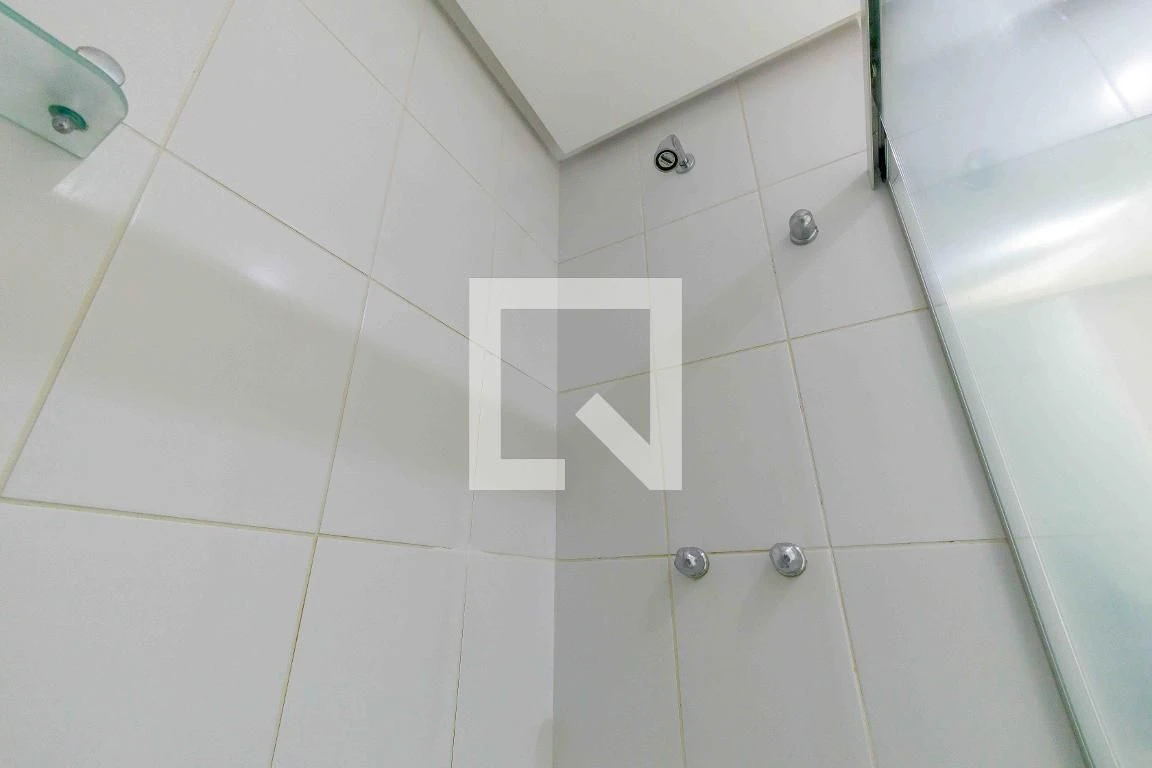 Apartamento para aluguel com 2 quartos e 2 banheiros — photo 32