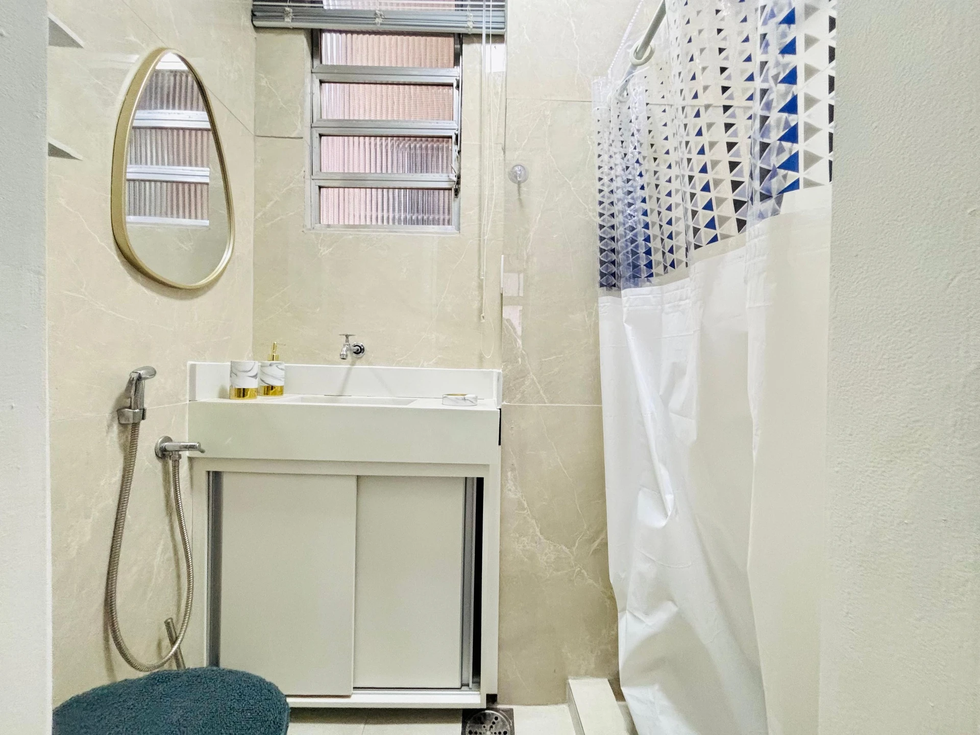 Furnished apartment, 30 m², with a washing machine — photo 10