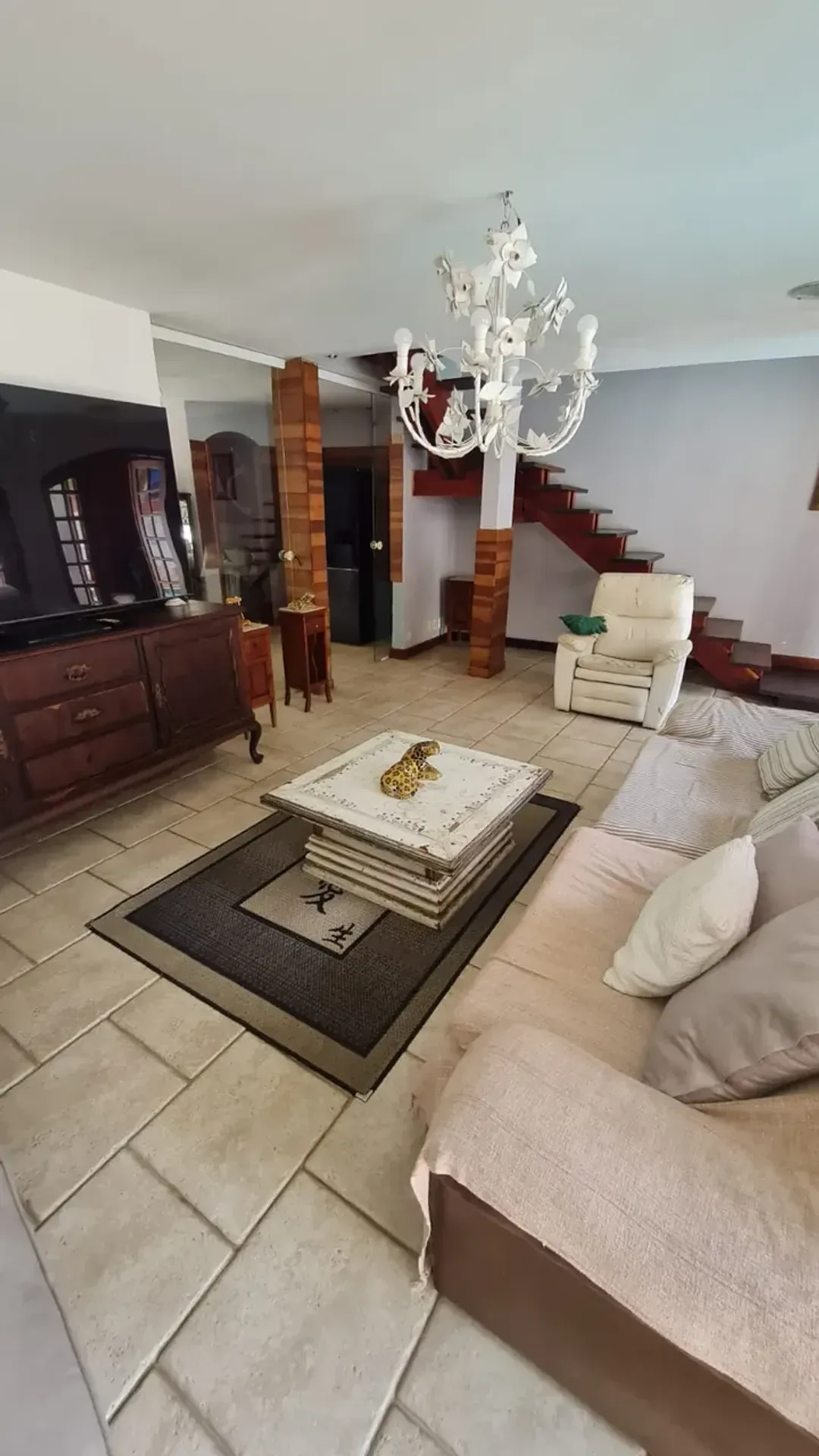 Furnished house 450 m² with 4 bedrooms and 4 bathrooms — photo 20