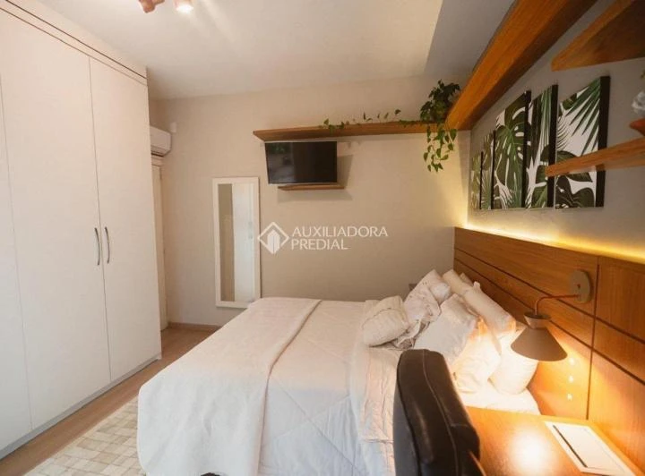Apartamento de 30 m² con dormitorio en suite y 2 baños — photo 2