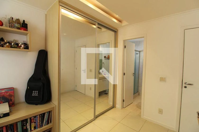 Casa em condomínio para aluguel com 5 quartos e 375 m² — photo 45