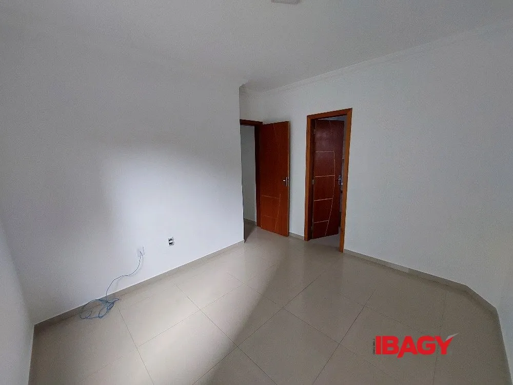 2-bedroom apartment with 53 m², en-suite, parking — photo 12