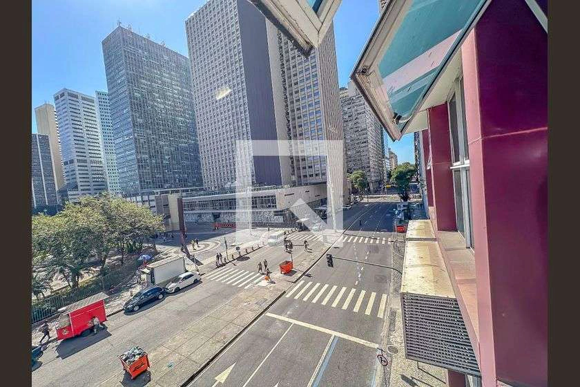Studio sem mobília de 47 m² com 1 quarto e 1 banheiro — photo 23