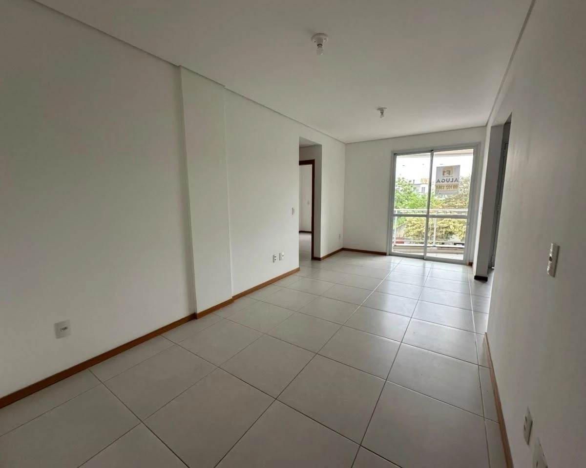 Балкон с грилем и 2 спальни: квартира 71 м² — photo 3