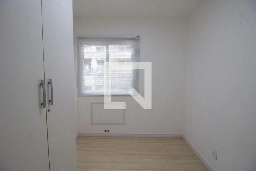 Apartamento mobiliado com 3 quartos e 93 m² — photo 21