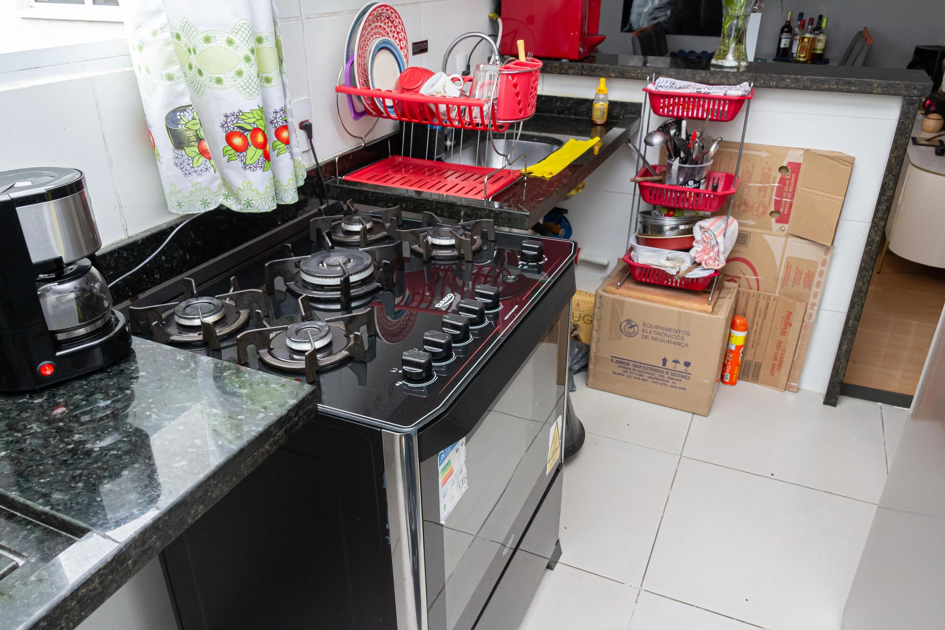 Furnished 2-bedroom apartment with gas open kitchen — photo 9