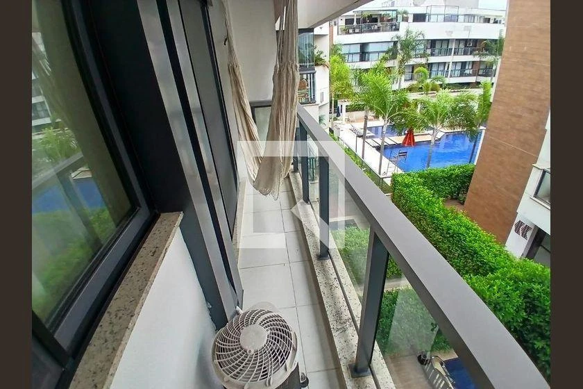 Mountain view in a 3-bedroom apartment, 137 m² — photo 31
