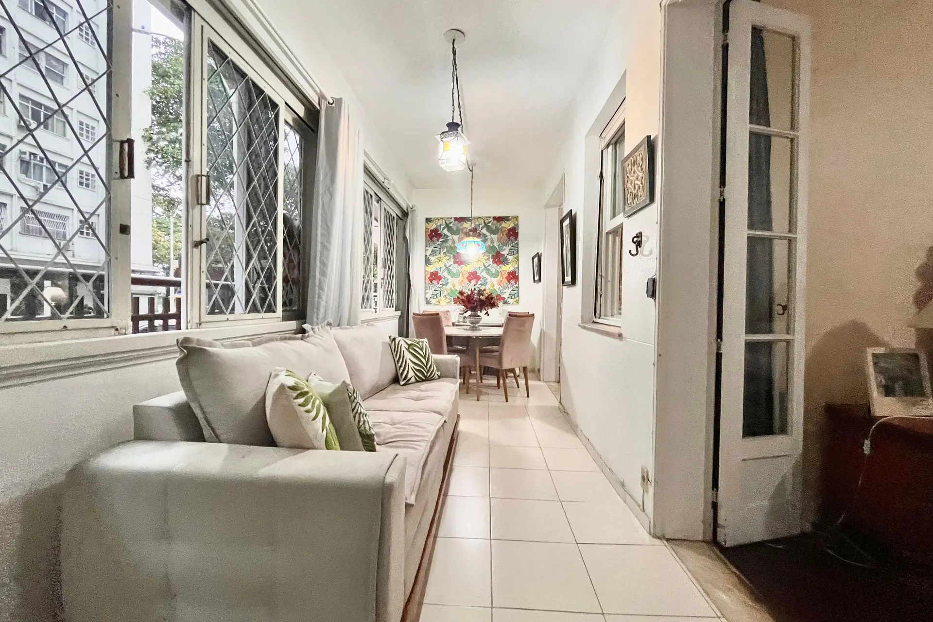 Furnished apartment, 140 m², with a washing machine — photo 25