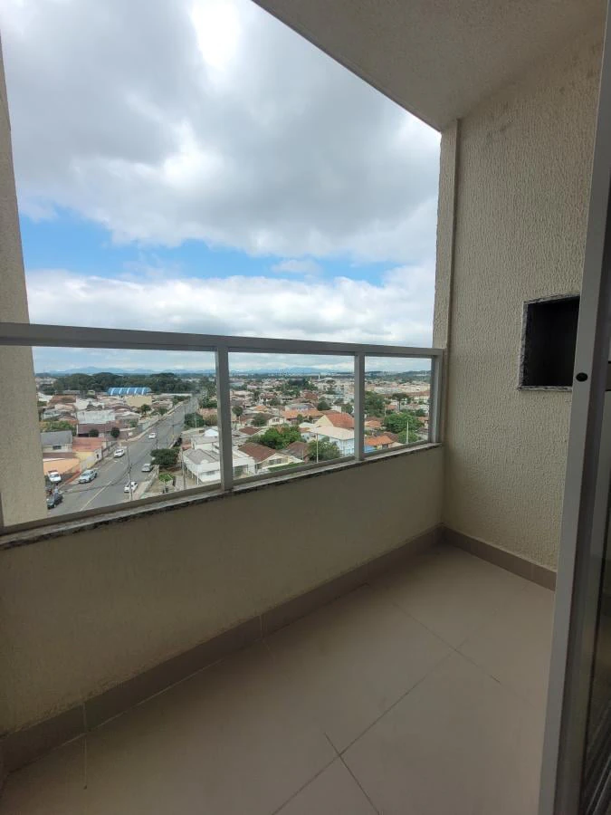 Wood or laminate floors in a 2-bedroom apartment, 58 m²