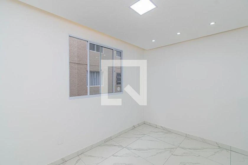 2-bedroom apartment in a building with a gym — photo 18