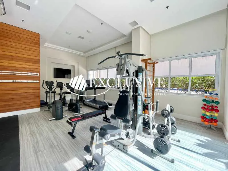 Furnished apartment with gas open-plan kitchen — photo 23