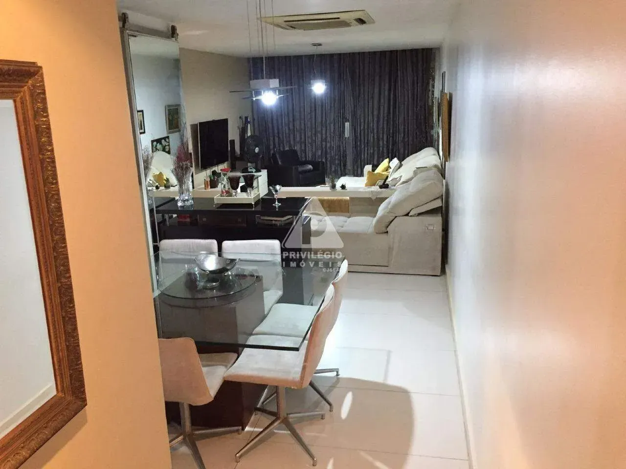 Departamento de 3 dormitorios con balcón cerrado con vidrio — photo 10