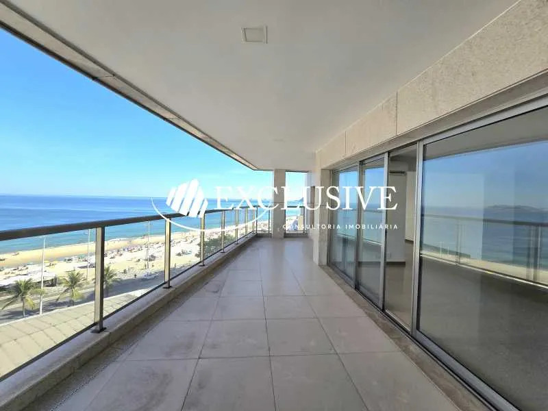 4-bedroom apartment with balcony and 5 bathrooms — photo 4