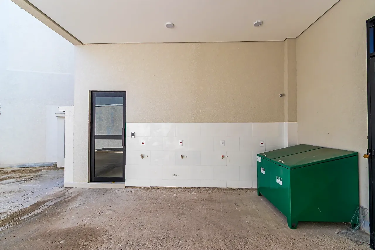 Furnished studio with 26.26 m², no parking spot — photo 15