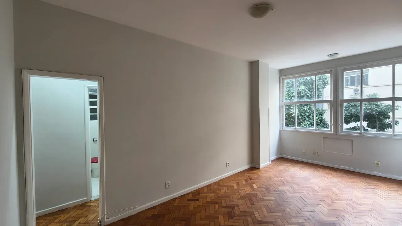Apartamento de 72 m² com 2 quartos e cozinha separada — photo 7
