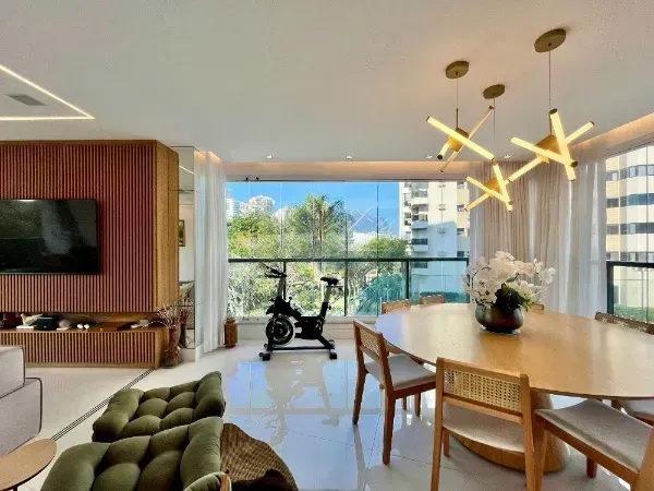 Furnished 4-bedroom apartment with open-plan kitchen — photo 8