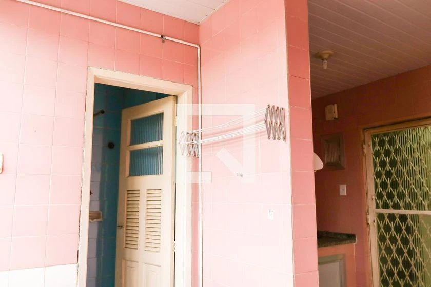 Apartamento de 2 habitaciones con 1 baño y 1 plaza — photo 49