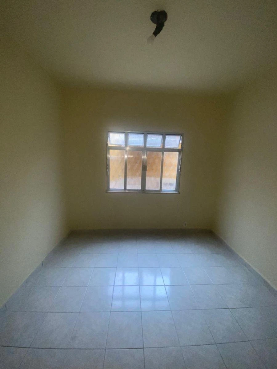 Single-storey house with 1 bedroom and tiled floors — photo 2