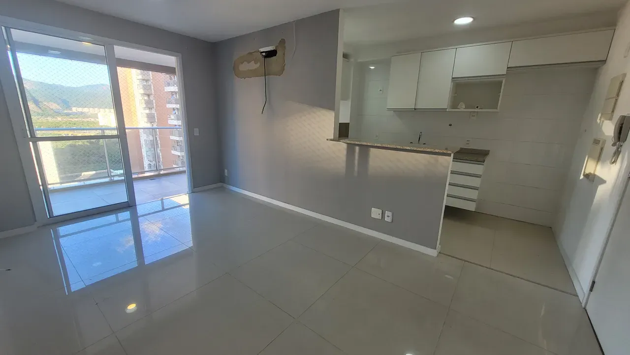 82 m² apartment with a home office and a mountain view — photo 9