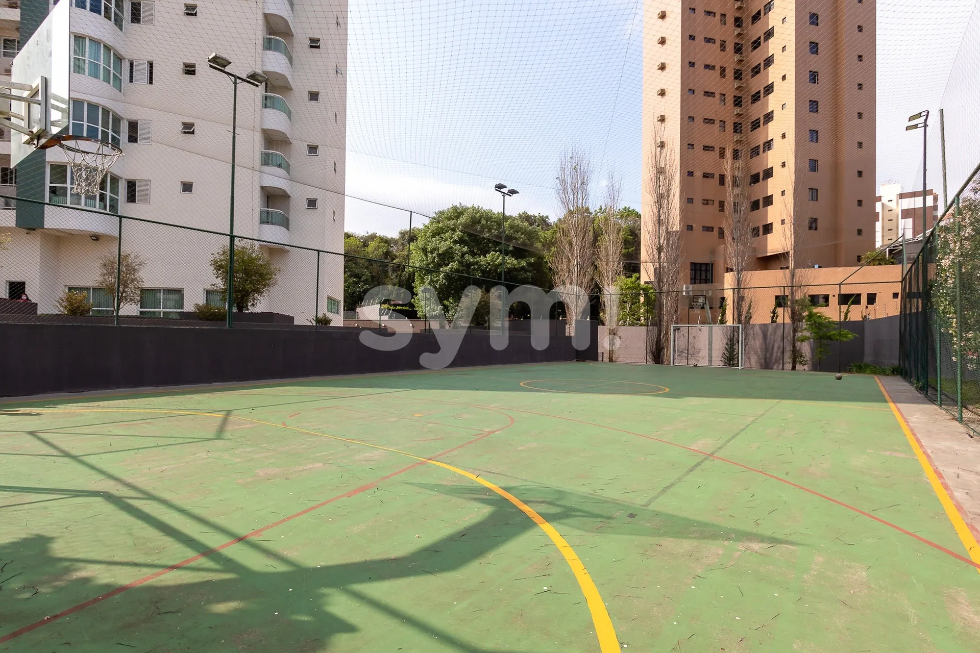 Duplex penthouse with 4 en-suite bedrooms and 391 m² — photo 44