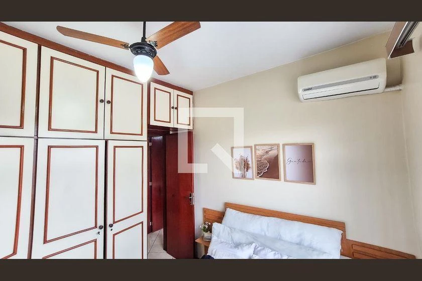 3-bedroom apartment with a bathtub — photo 50