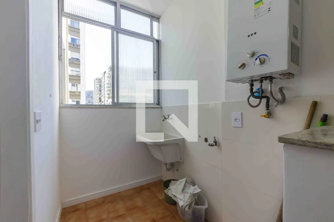 Washing machine in a 2-bedroom apartment, 100 m² — photo 6