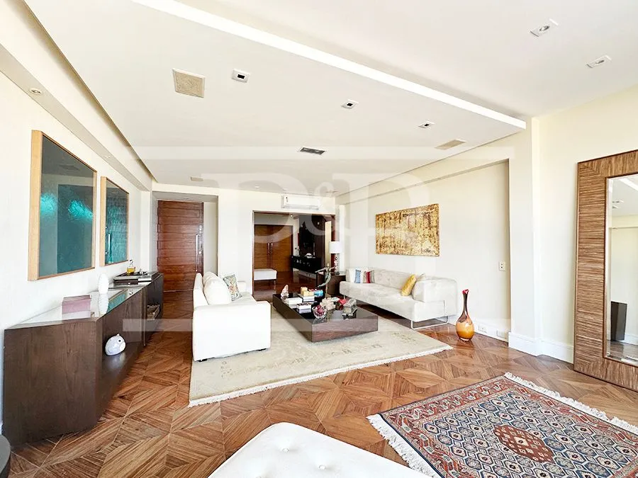4-bedroom apartment with 4 bathrooms and 190 m² — photo 5