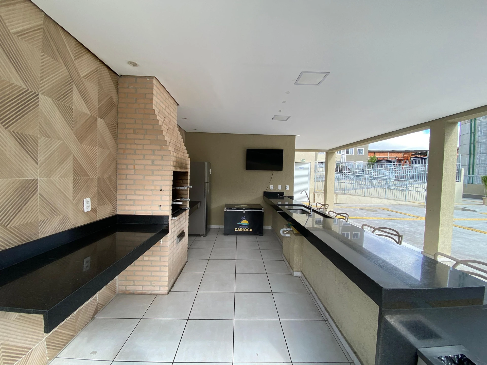 One-bedroom apartment with a grill on the balcony — photo 8