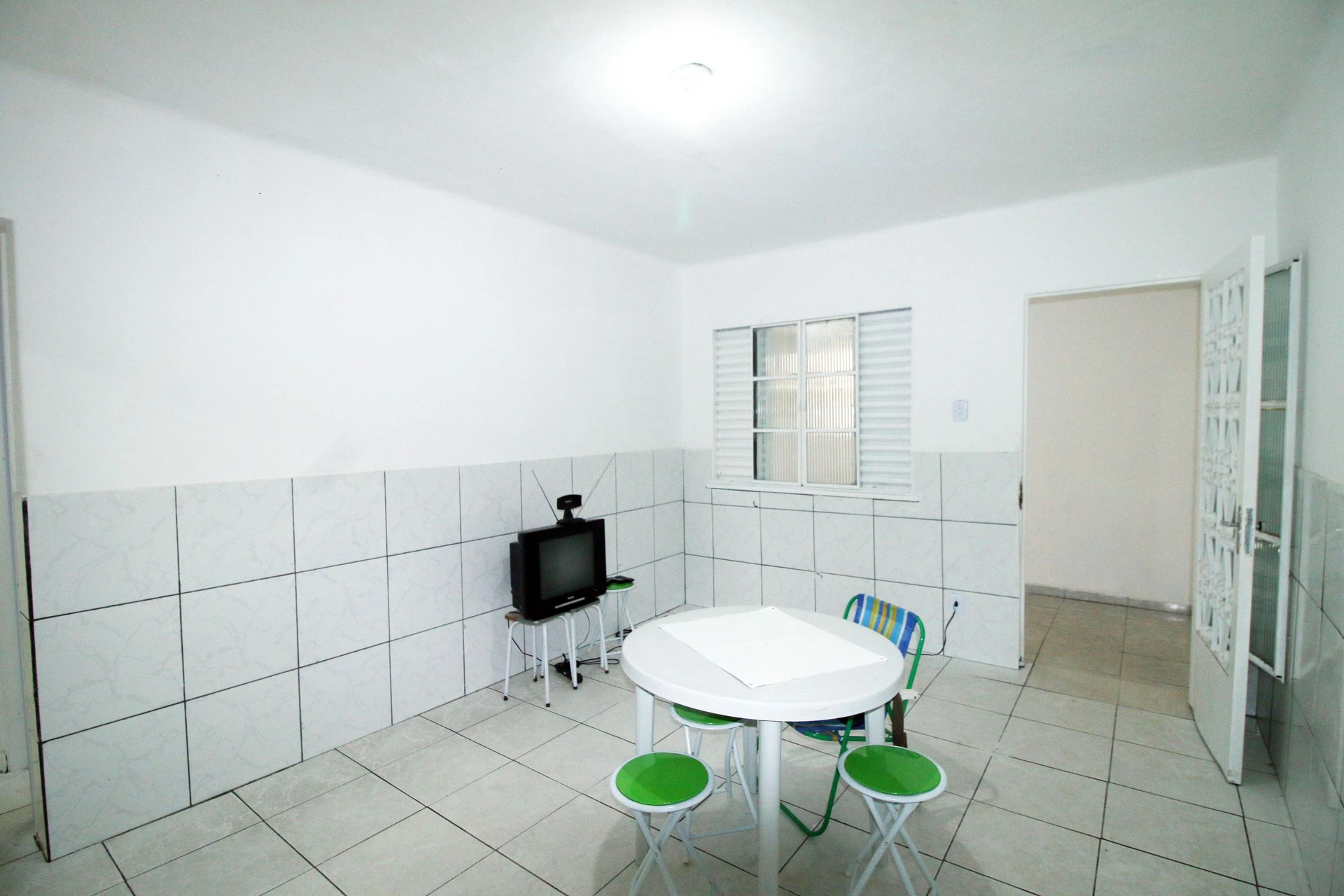 Rental house with 3 bedrooms, balcony and private yard — photo 17