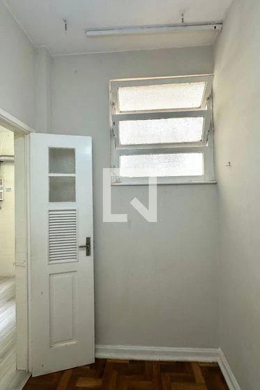 Деревянный пол или ламинат и 3 спальни: квартира 114 м² — photo 37