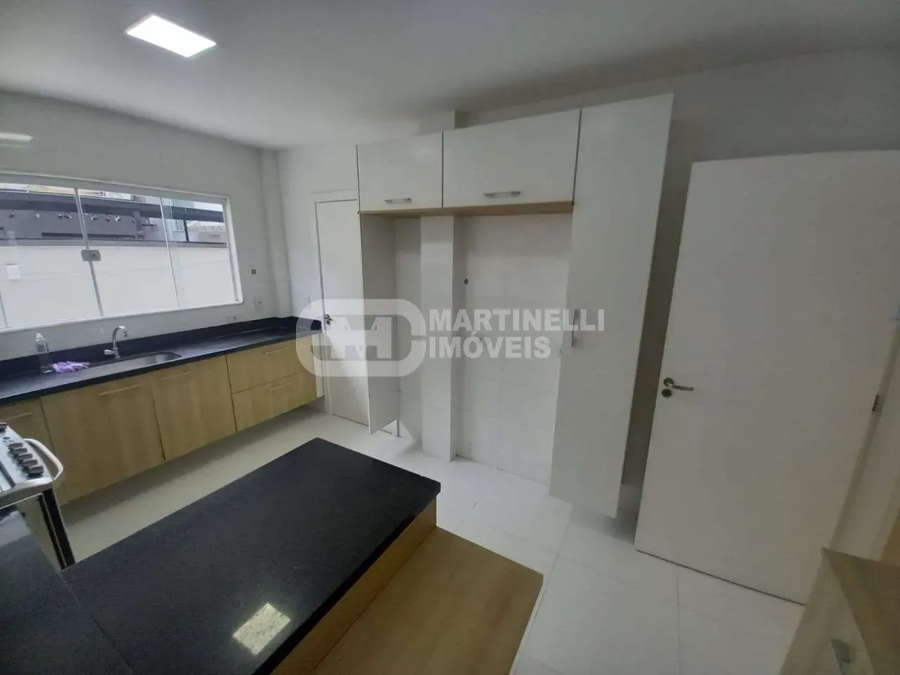 House, 220 m², with a grill on the balcony — photo 2