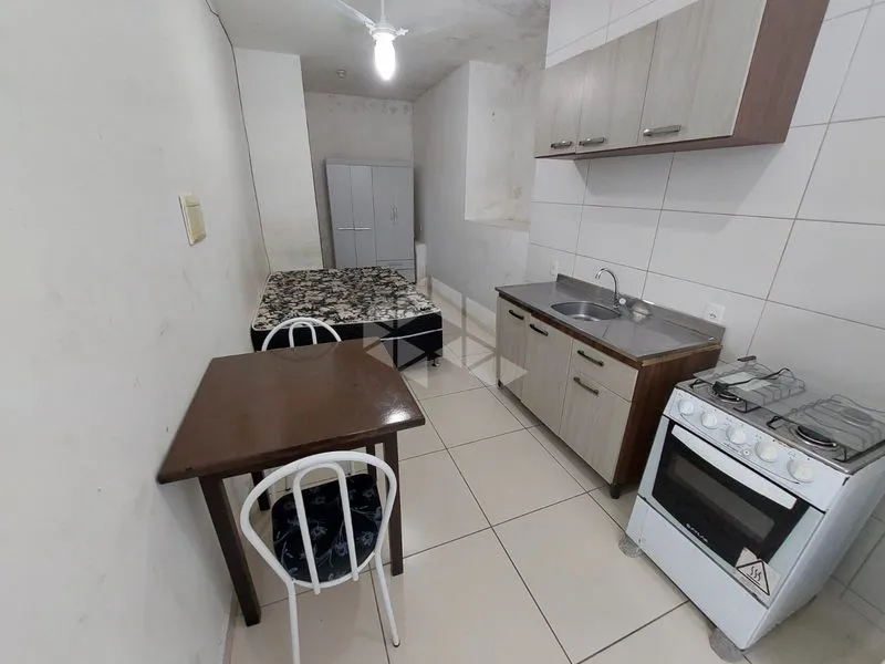 Furnished 25 m² studio in Florianópolis — photo 3