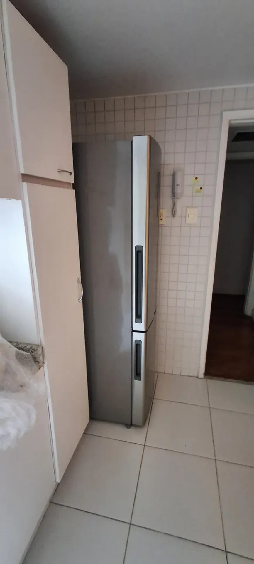 3-bedroom apartment with a bathtub in Rio de Janeiro — photo 19