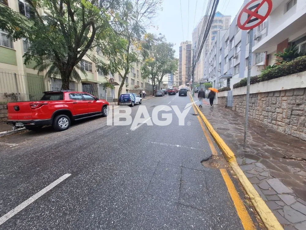Apartamento sin amueblar con 3 dormitorios y 1 baño 116 m² — photo 22