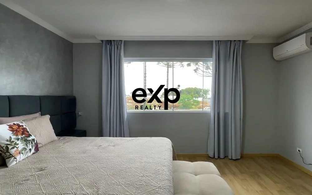 Rental house with 4 bedrooms and 3 bathrooms — photo 13