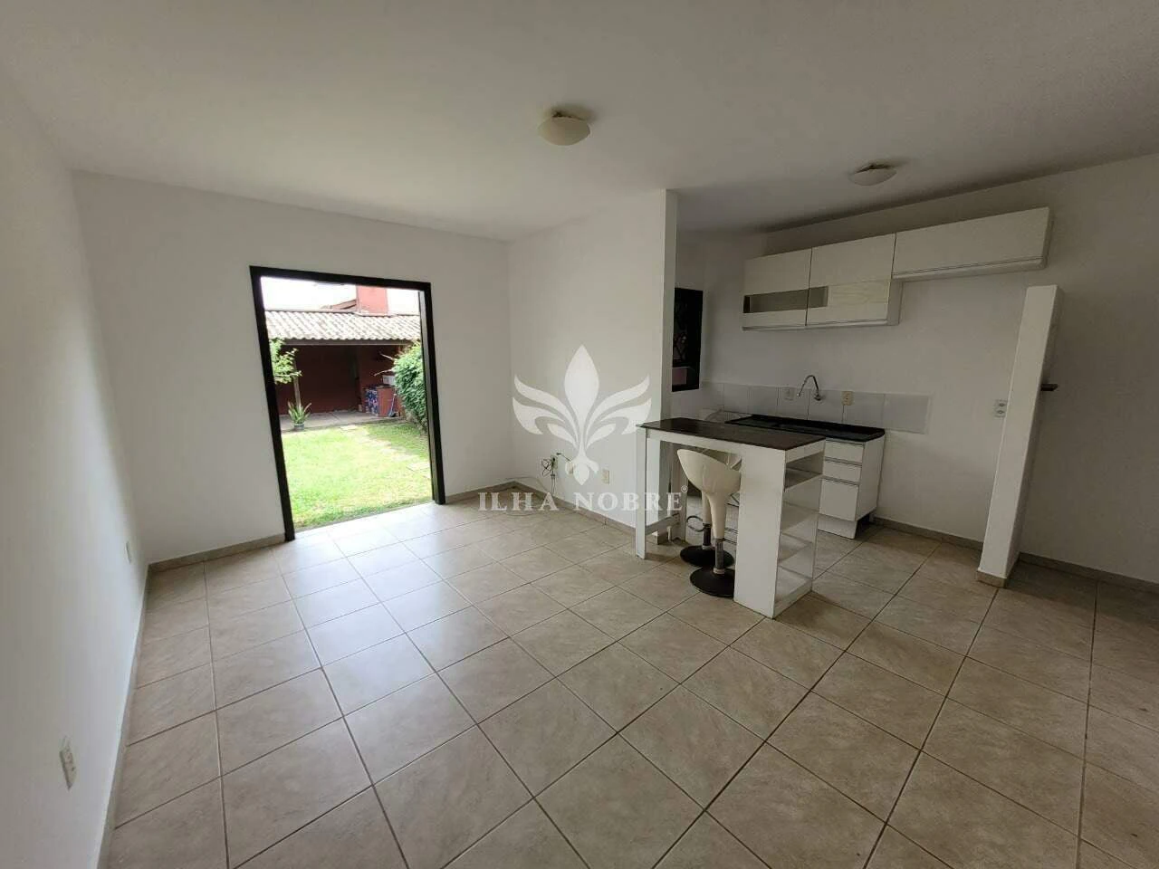 2-bedroom, 95 m² house in Florianópolis — photo 15