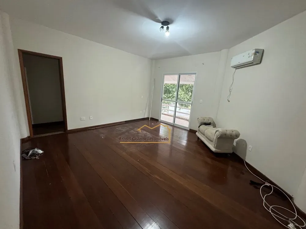 6-bedroom house with a mountain view in Rio de Janeiro — photo 18
