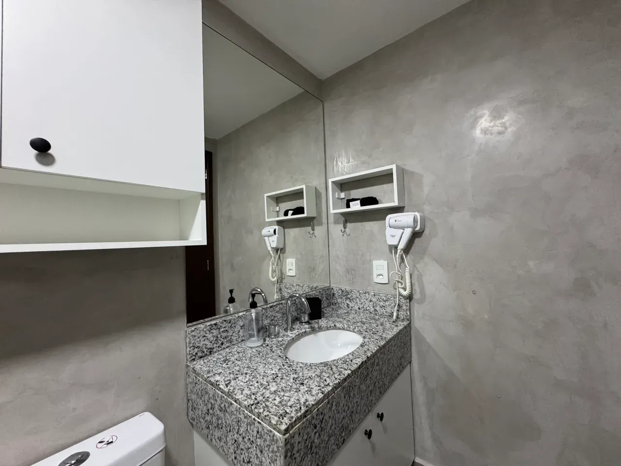 69 m² apartment with a mountain view and a home office — photo 18