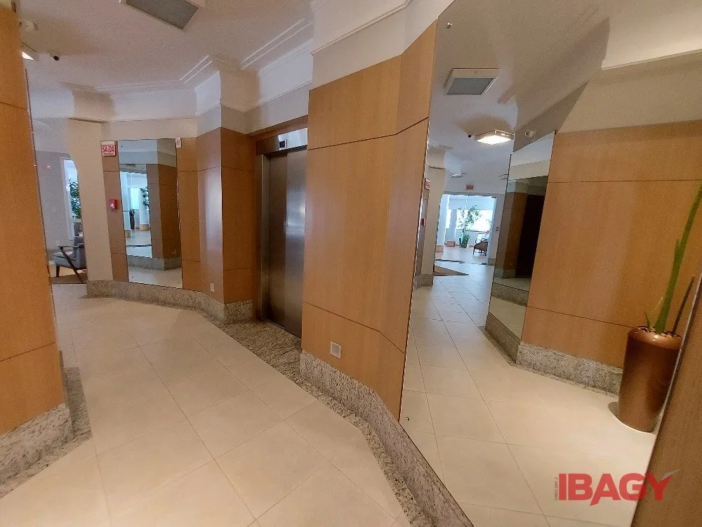 3-bedroom apartment with 1 en-suite and 2 parking spots 145 m² — photo 41
