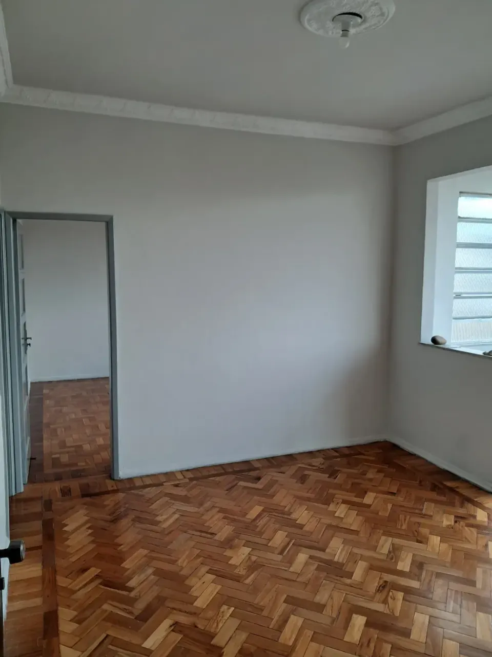 Apartment with a balcony, 2 bedrooms and 1 bathroom — photo 6