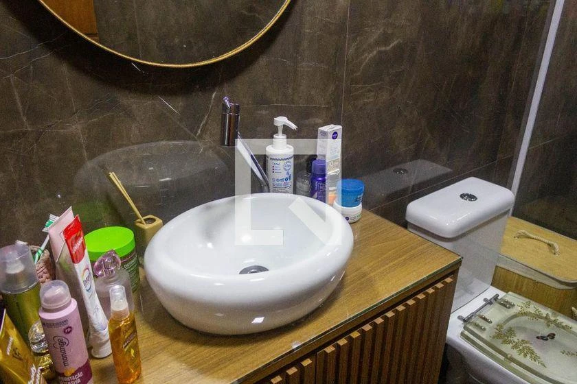 2-bedroom house with a washing machine — photo 17