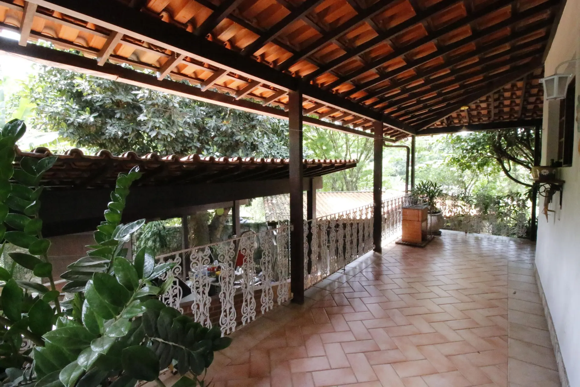 Furnished house, 700 m², with a jacuzzi — photo 51